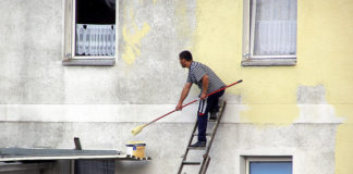 “Κινδυνεύουν όλα: κάθε αλλαγή, στασιμότητα και σύνθεση. Το μόνο σταθερό απλότητα” (ανθολόγηση Θ.Χατζόπουλος)
