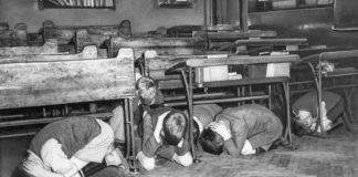 Αγαπημένε μου ανήσυχε μαθητή (για τον Αντ. Καρτσάκη)