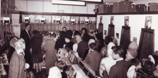 Αγοραστές αναμνήσεων (του Αβραάμ Σεκέρογλου)