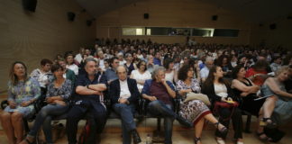 Κριτικές κατευθύνσεις- με αφορμή τα Βραβεία Αναγνώστη (του Βαγγέλη Χατζηβασιλείου)