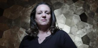 Μπεττίνα Ρέλ: η κόρη της Ουλρίκε Μάινχοφ για το 68 και την RAF (μτφρ: Γιώργος Καρτάκης)