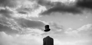 Κική Δημουλά «Αχθοφόρος μελαγχολίας» (της Αγάθης Γεωργιάδου)