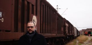 Λέων Ναρ: Η μετέωρη επιστροφή των ελλήνων εβραίων (συνέντευξη στην Έλενα Χουζούρη)