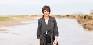 Rachel Cusk: “δεν με ενδιαφέρει ο μυθιστορηματικός χαρακτήρας” (συνέντευξη στο New Yorker)