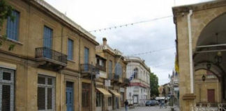 Με φόντο τις οδύνες της ιστορίας (του Άριστου Τσιάρτα)