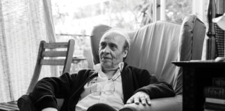 Στη μνήμη Άρη Μπερλή:Τα «Πένθιμα αστεία» στον «Επικήδειο» του Ιωάννη Κονδυλάκη (της Στ.Τσούπρου)