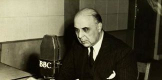Γιώργος Σεφέρης, Η σχέση διπλωμάτη και ποιητή (του Αλέξη Πανσέληνου)