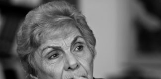 Πέθανε η ποιήτρια Κική Δημουλά
