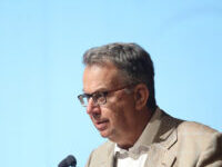 Ταξιδεύοντας με τον Φαίδωνα Ταμβακάκη (του Αριστοτέλη Σαΐνη)