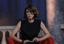 Η αποϊεροποίηση των συμβόλων στην Βερόνικα Ράιμο (της Ξένιας Μουστάκα)