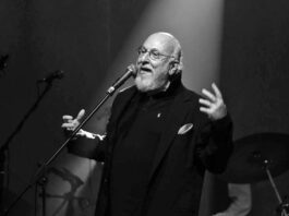 Η μικρή αποθηκούλα του Διονύση Σαββόπουλου (της Κατερίνας Σχινά)