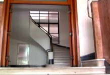 «Συνεταιρισμός θυρωρών» του Αντώνη Τσόκου (γράφει ο Γιώργος Χ. Ζαχαρόπουλος)