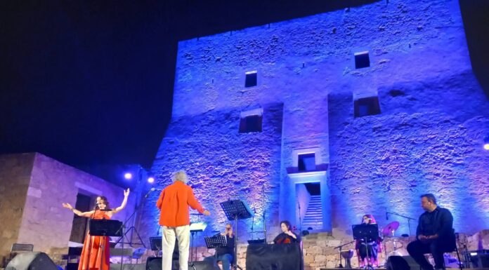 Η λογοτεχνία στη Σητεία ανθίζει με συζητήσεις (του Γιάννη Ν.Μπασκόζου)