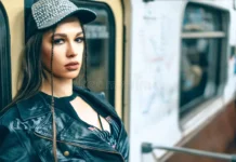 Αξιοσημείωτες συναντήσεις στο μετρό (διήγημα του Θόδωρου Σούμα)