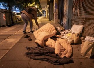 Οι αδικαιολόγητες απουσίες του 24ωρου απουσιολογίου της ζωής (γράφουν οι Τάνια Ζουρνατζή και Ισιδώρα Μάλαμα)
